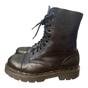 Dr Martens 10 Eye Cap Toe Platform Combat Boot 10934 Women US Size 10